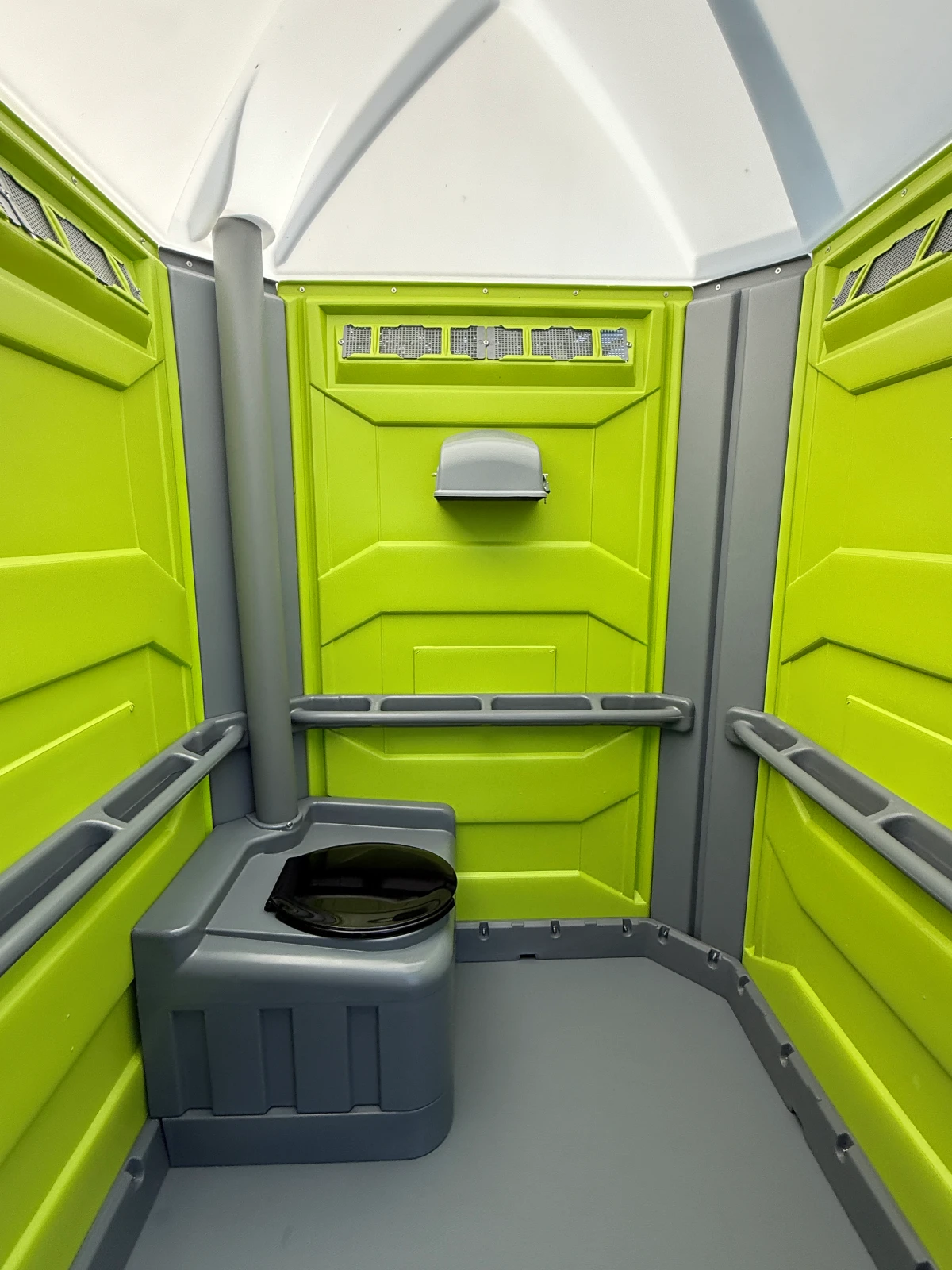 XLT Wheelchair-Accessible Portable Restroom Unit - Image 12