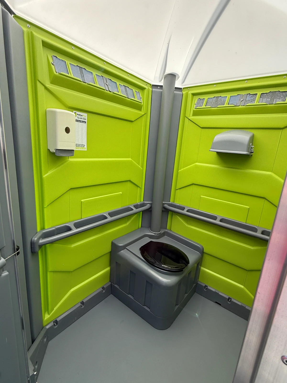 XLT Wheelchair-Accessible Portable Restroom Unit - Image 11