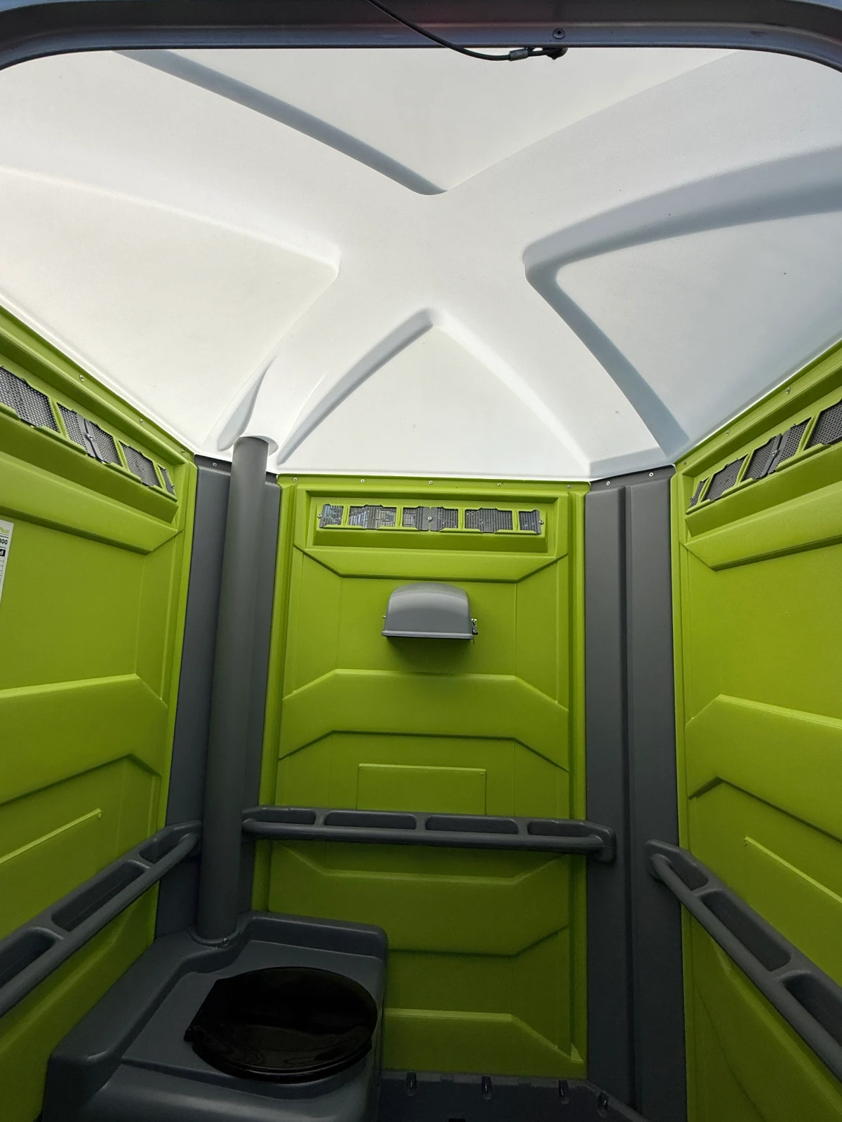 XLT Wheelchair-Accessible Portable Restroom Unit - Image 9