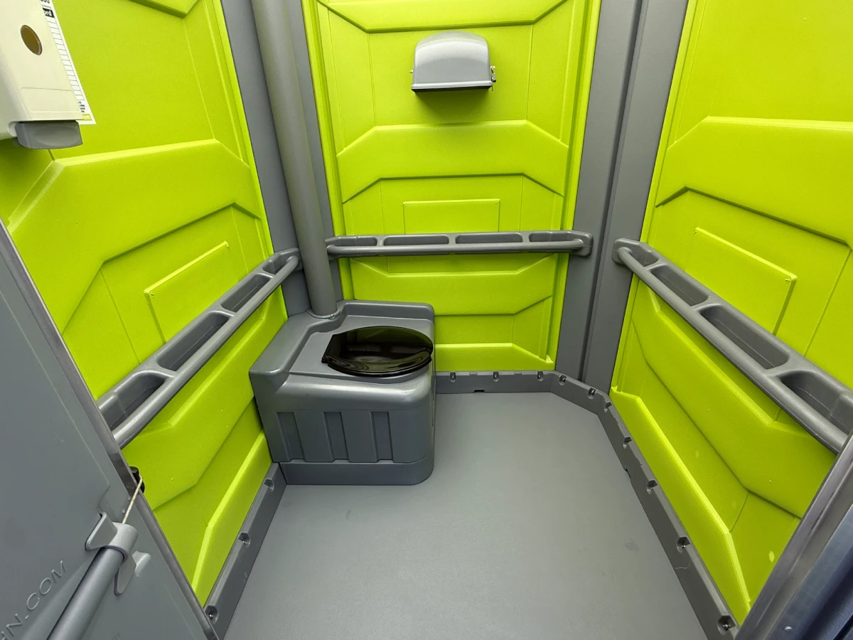 XLT Wheelchair-Accessible Portable Restroom Unit - Image 10